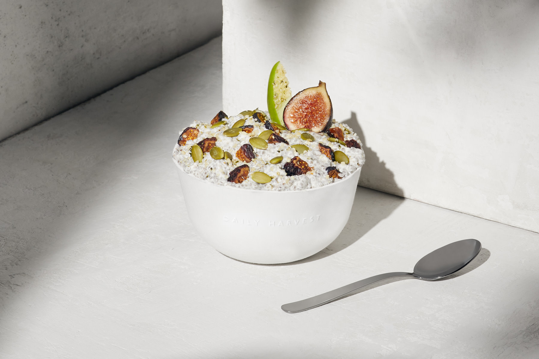 Image of vanilla + chia bowl
